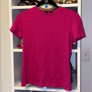 Theory “tiny tee” in magenta. Size S.